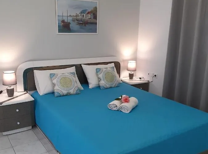 Aparthotel Aloi Frillingiánika