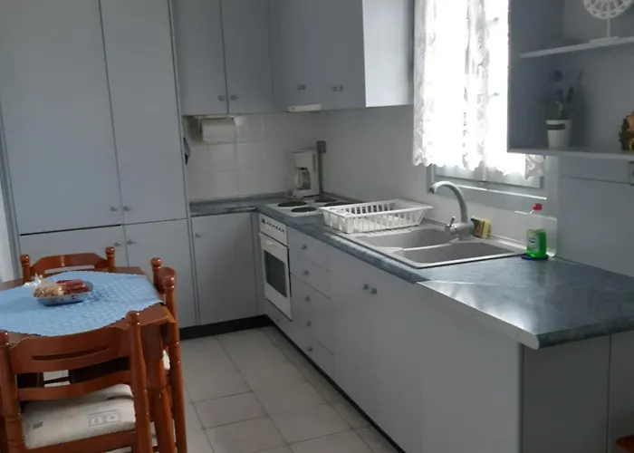 Aloi Aparthotel 3*
